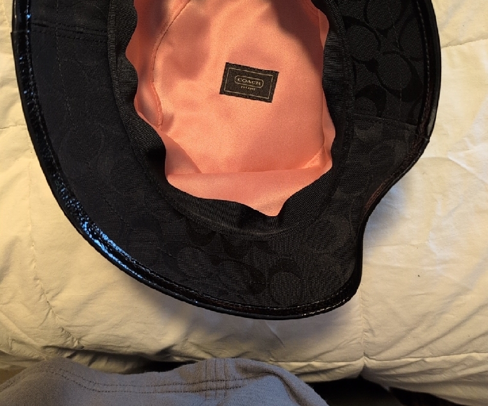 Coach Black Signature Bucket Hat View 2
